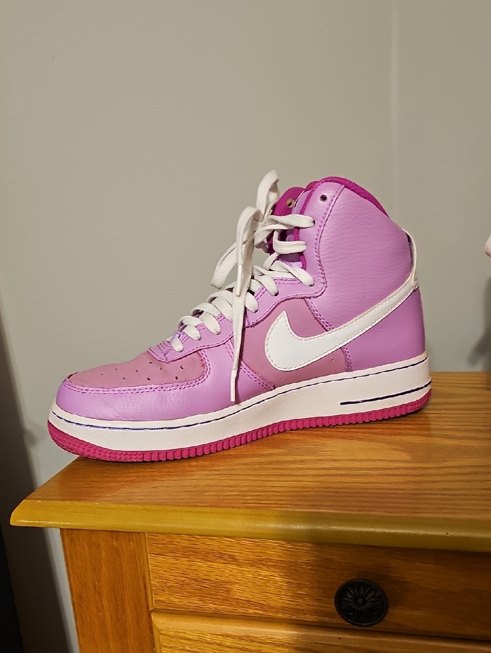 Nike Air Force 1 Fuschia - Picture 7 of 11
